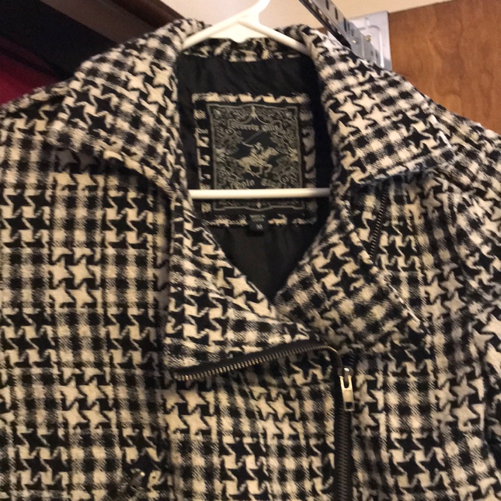 Jacket - Picture 4 of 5